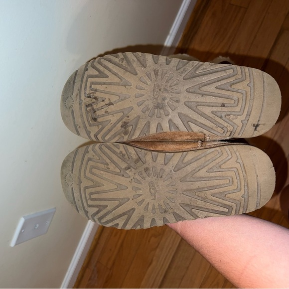 Ugg Boots - Picture 7 of 7